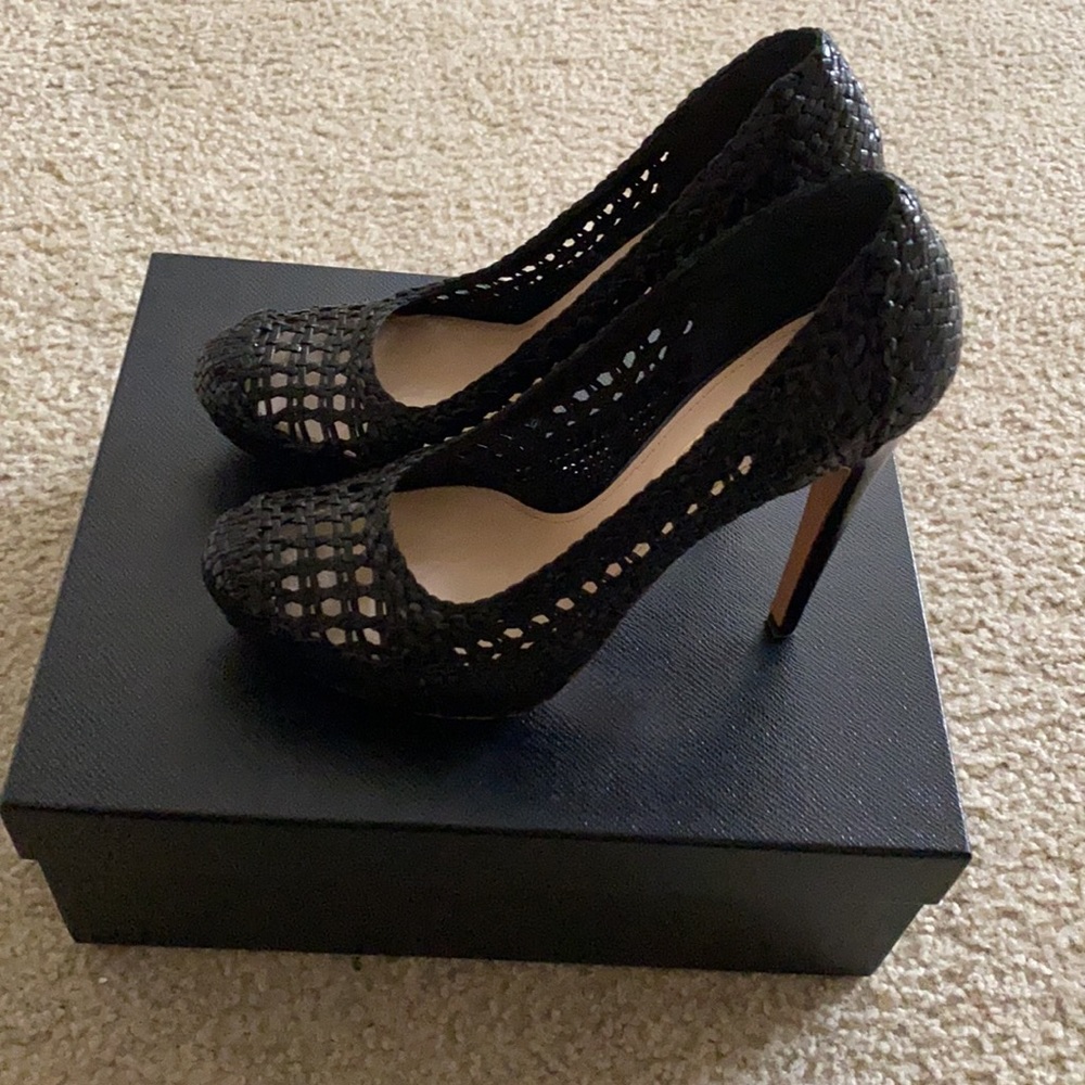 Calzatore Madras Woven Leather Prada Heels - Picture 2 of 4